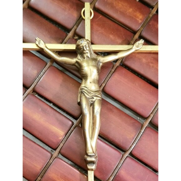 Vintage Brass & Pewter Crucifix Cross Wall Hanging 10"x5" - Picture 2 of 3